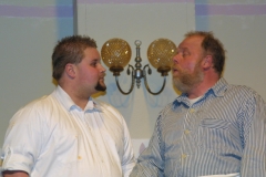 2004 Tratsch im Treppenhaus