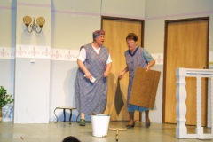 2004 Tratsch im Treppenhaus