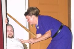 2004 Tratsch im Treppenhaus